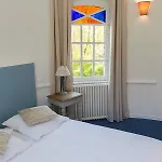 Du Manoir D'archelles 4*