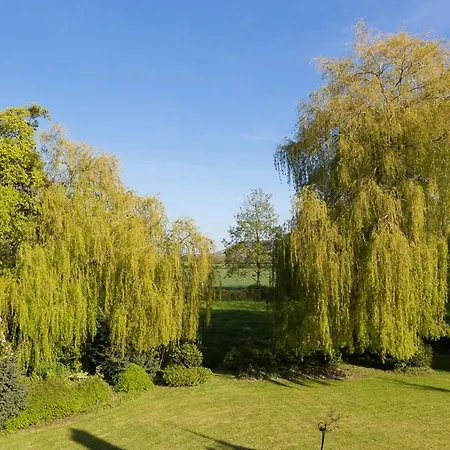 Du Manoir D'archelles Bed & Breakfast 4*