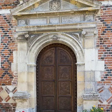 Du Manoir D'archelles 4*